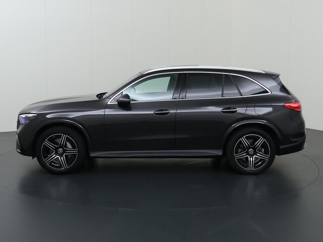 Mercedes-Benz GLC-KLASSE 400e 4MATIC AMG Line | Luchtvering | Trekhaak | Leder | Panoramadak | Head Up display | 360 graden camera | Sfeerverlichting |