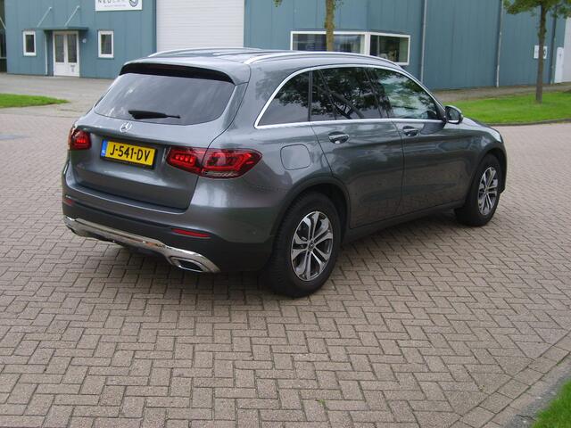 Mercedes-Benz GLC-KLASSE 200 Business Solution