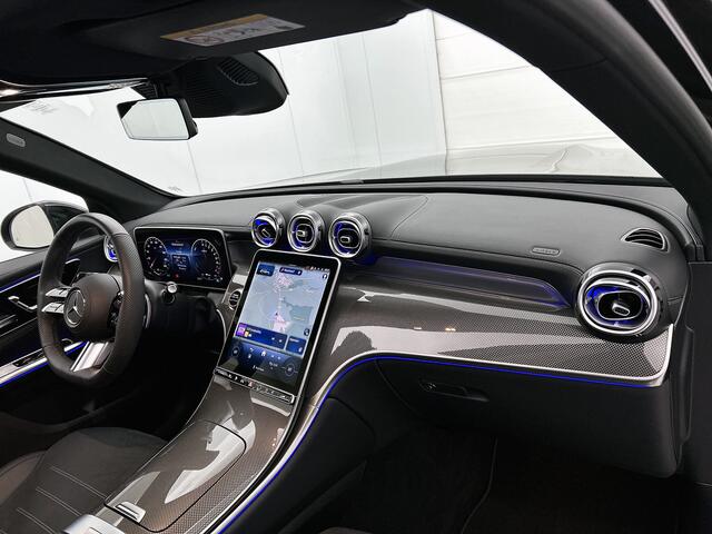 Mercedes-Benz GLC-KLASSE 300 e 4MATIC AMG Plug-In Hybride AMG Line | Night Pakket | Panorama Schuif-Kanteldak | Distronic | Parkeerpakket met 360°-camera. Inclusief 24 maanden Mercedes-Benz Certified garantie voor Europa.