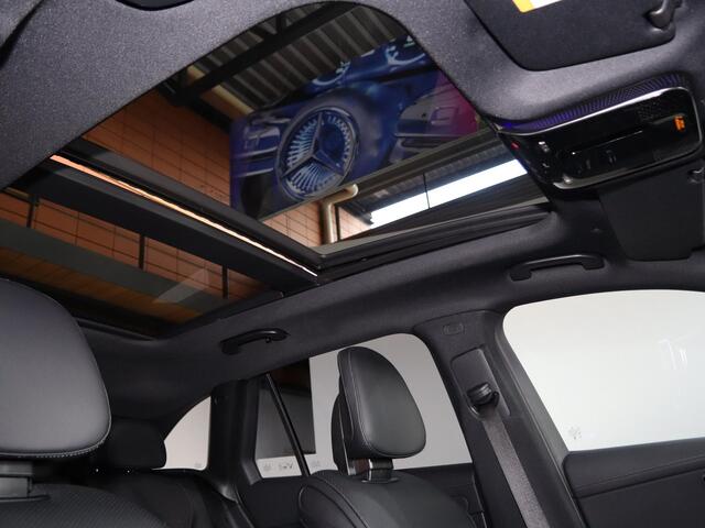 Mercedes-Benz GLC-KLASSE 300e 4MATIC Sport Edition | Panoramaschuifdak | Premium pakket | 360 Camera | Matrix LED koplampen – foto 9