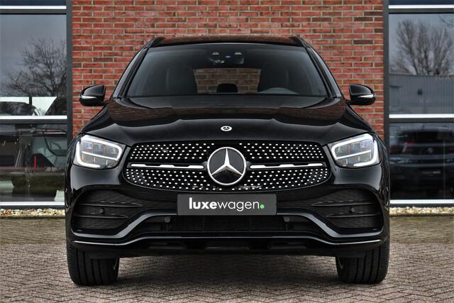 Mercedes-Benz GLC-KLASSE 300e 4M AMG Pano Luchtv Distr HUD 360 Stoel-ventilatie Memory Night