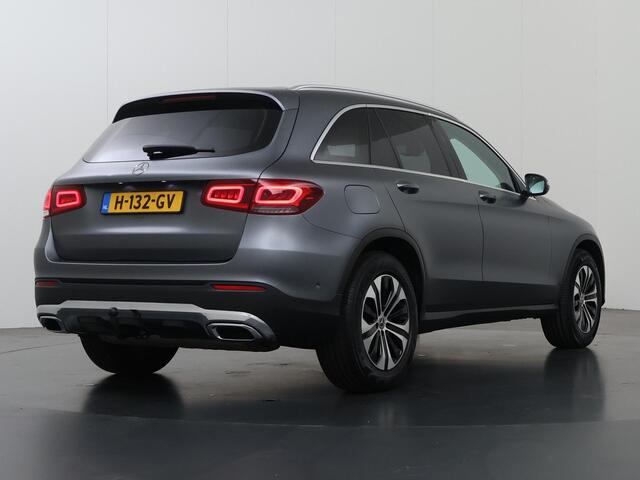 Mercedes-Benz GLC-KLASSE 200 Business Solution AMG | Rij assistentie | Digitaal instrumentenpaneel | Stoelverwarming |
