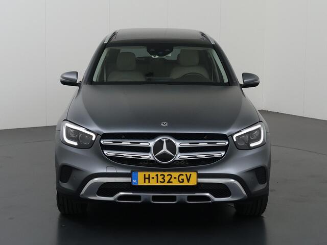 Mercedes-Benz GLC-KLASSE 200 Business Solution AMG | Rij assistentie | Digitaal instrumentenpaneel | Stoelverwarming |