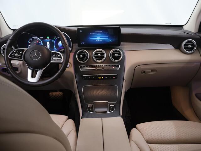 Mercedes-Benz GLC-KLASSE 200 Business Solution AMG | Rij assistentie | Digitaal instrumentenpaneel | Stoelverwarming |