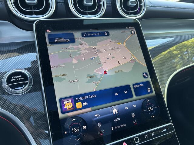 Mercedes-Benz GLC-KLASSE 300e AMG 4Matic // Trekhaak // Memory // 360 Camera // Panoramadak // Digital Light // Night pakket // Keyless // Augmented