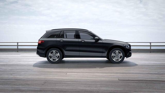Mercedes-Benz GLC-KLASSE 250 4MATIC Premium Plus | Trekhaak | Panoramadak | Stoelventilatie | Memory | 360 graden camera |