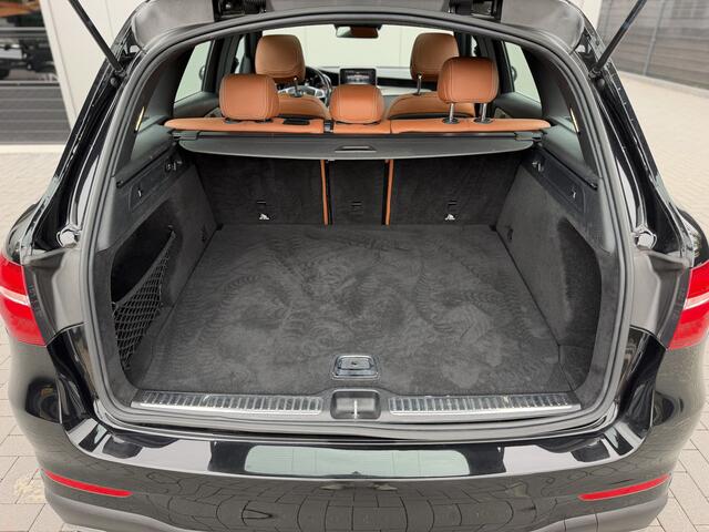 Mercedes-Benz GLC-KLASSE 250 4MATIC AMG Premium Plus | Panorama | Designo | 360 Camera | Distronic