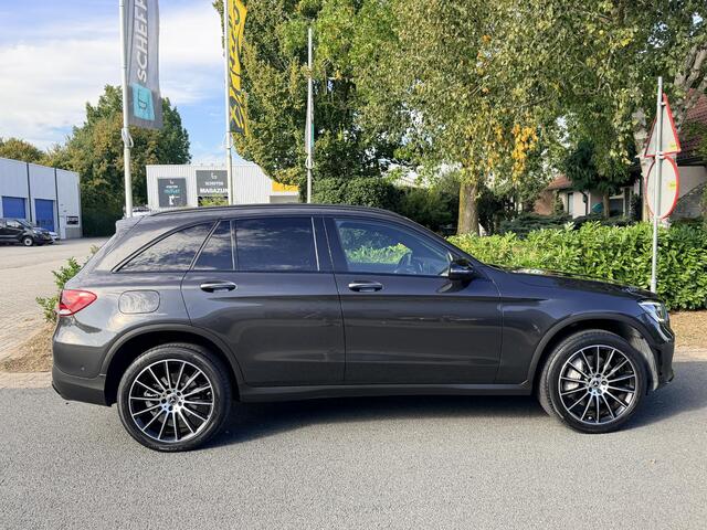 Mercedes-Benz GLC-KLASSE 300e Hybrid 4MATIC 320PK AMGoPanooBurmester