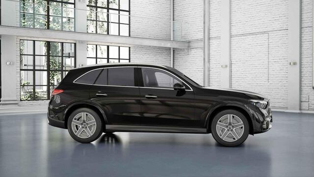 Mercedes-Benz GLC-KLASSE 300e 4MATIC Business Line | Trekhaak | AMG | Luchtvering | Achterasbesturing | Burmester | Panoramadak |Head Up | 360 graden camera |
