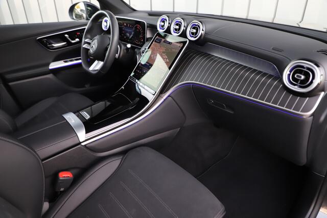 Mercedes-Benz GLC-KLASSE 400e AMG 4-Matic | 381PK | Head-up | Keyless-go | Burmester | Pano | Sfeerverl. | Distronic+ | Trekhaak | Memory | 2025.