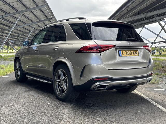 Mercedes-Benz GLE-KLASSE 350 de 4MATIC Premium Plus | AMG line | Panoramdak | Trekhaak | Rijassistentie pakket | Sfeerverlichting | Parkeercamera | Stoelverwarming |