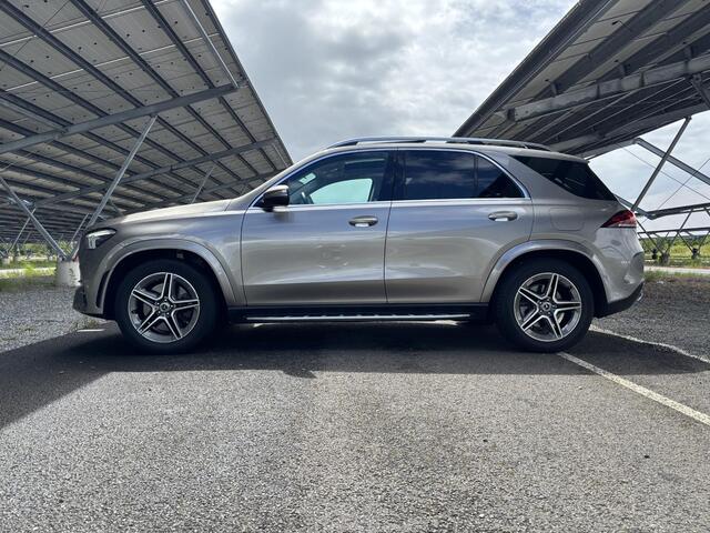Mercedes-Benz GLE-KLASSE 350 de 4MATIC Premium Plus | AMG line | Panoramdak | Trekhaak | Rijassistentie pakket | Sfeerverlichting | Parkeercamera | Stoelverwarming |