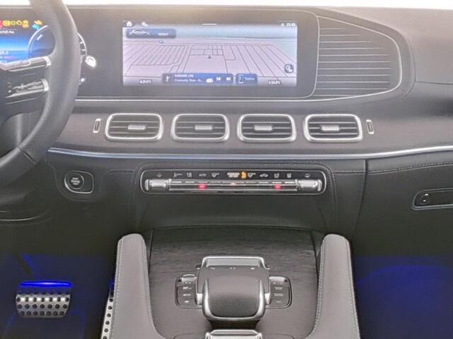 Mercedes-Benz GLE-KLASSE 400 e 4MATIC AMG Line AMG | Night Pakket | Trekhaak | 22 AMG Velgen | Head-up Display | Rijassistentiepakket. Inclusief 24 maanden MB Certified garantie voor Europa.