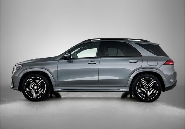 Mercedes-Benz GLE-KLASSE 400 e 4MATIC AMG Line Premium 5 dubbelspaaks lichtmetalen velgen |Panoramadak | Wide screen | Navigatie | alarm klasse 3+5 Parking support met 350 grade camera | Inclusief 24 maanden Mercedes-Benz Certified garantie voor Europa.
