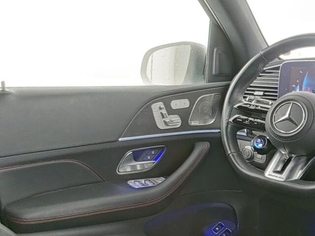 Mercedes-Benz GLE-KLASSE Mercedes-AMG 53 Hybrid 4MATIC+ AMG Line | Night Pakket | Trekhaak | 22Inch AMG Velgen | Burmester® | Panorama schuif-Kanteldak. Inclusief 24 maanden MB Certified garantie voor Europa.