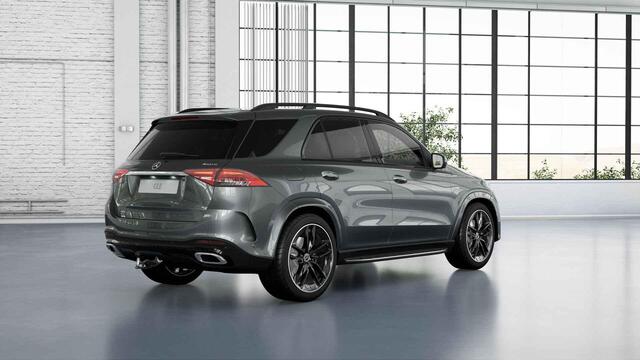 Mercedes-Benz GLE-KLASSE 400e 4MATIC Sport Edition | Night | Premium Plus | Panoramaschuifdak | AIRMATIC | Trekhaak | Burmester | Massagestoelen | 22 inch AMG Velgen | Winter pakket |