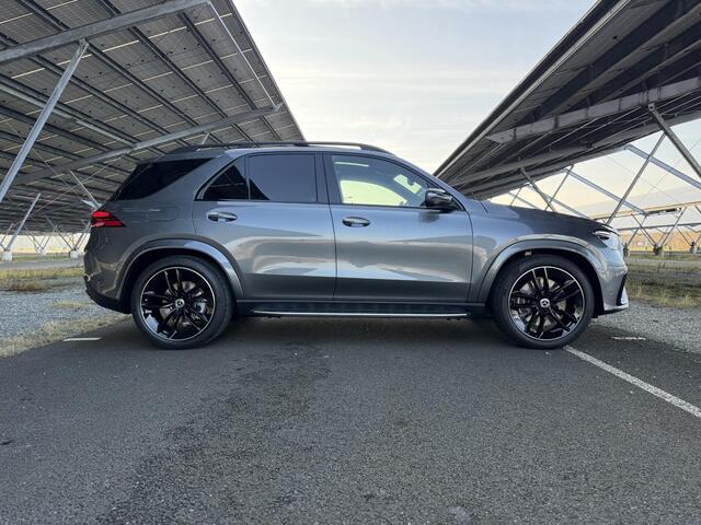 Mercedes-Benz GLE-KLASSE 400e 4MATIC Sport Edition | Night | Premium Plus | Panoramaschuifdak | AIRMATIC | Trekhaak | Burmester | Massagestoelen | 22 inch AMG Velgen | Winter pakket |