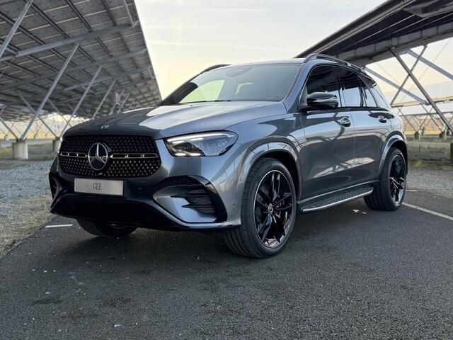 Mercedes-Benz GLE-KLASSE 400e 4MATIC Sport Edition | Night | Premium Plus | Panoramaschuifdak | AIRMATIC | Trekhaak | Burmester | Massagestoelen | 22 inch AMG Velgen | Winter pakket |