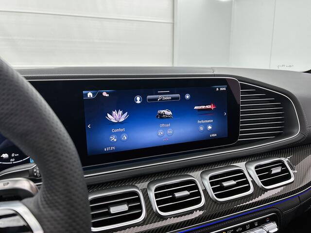 Mercedes-Benz GLE-KLASSE AMG 53 Hybrid 4MATIC+ Night Edition Premium Plus | Winterpakket | Sierelementen AMG Carbon | Trekhaak | Treeplanken | Sluitbekrachtiging | Rijassistentiepakket | Remklauwen in rood | 22 inch AMG velgen | 360°-camera | Stoelventilatie voor |