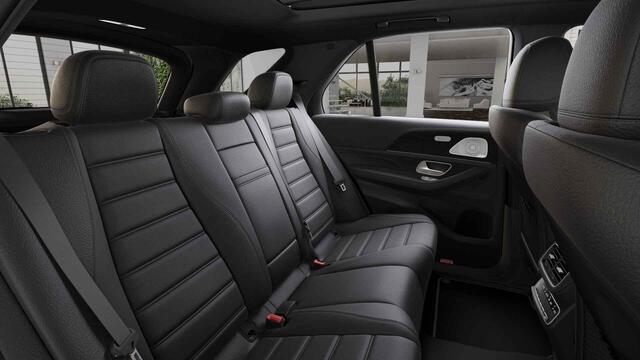 Mercedes-Benz GLE-KLASSE 400 e 4MATIC AMG Line Premium | Night | Panoramadak | Trekhaak | Multibeam | Luchtvering | Burmester | Memory |