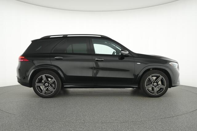 Mercedes-Benz GLE-KLASSE 400e AMG // Luchtvering // Trekhaak 3.300kg // Distronic // Leder // Memory // Panoramadak // 360 Camera // Headup