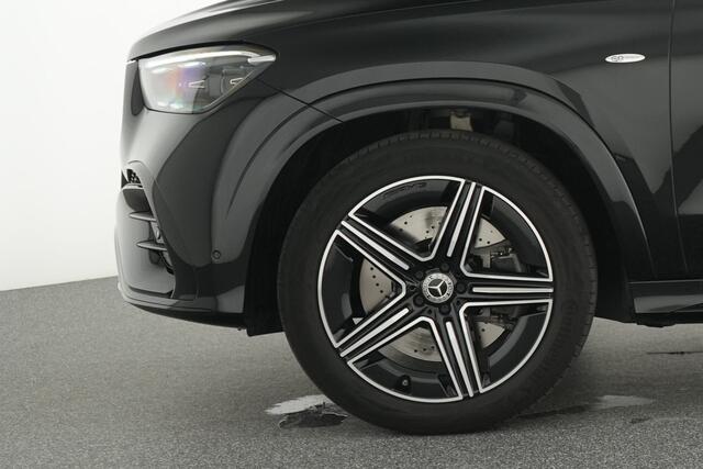 Mercedes-Benz GLE-KLASSE 400e AMG // Luchtvering // Trekhaak 3.300kg // Distronic // Leder // Memory // Panoramadak // 360 Camera // Headup
