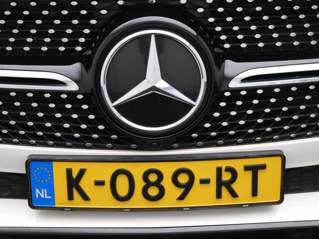Mercedes-Benz GLE-KLASSE 350 de 4MATIC Premium Plus AMG Line | Night Pakket | Trekhaak | Panorama Schuif-Kanteldak | Burmester® | Head-up display. Inclusief 24 maanden Mercedes-Benz Certified garantie voor Europa.