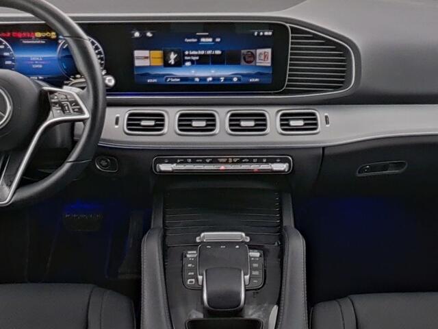 Mercedes-Benz GLE-KLASSE 400 e 4MATIC AMG Plug-In Hybride AMG | Trekhaak | Panoranma Schuif-Kanteldak | Parkeerpakket met 360°-camera | Rijassistentiepakket. Inclusief 24 maanden Mercedes-Benz Certified garantie voor Europa.