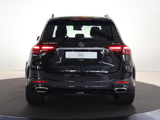 Mercedes-Benz GLE-KLASSE 400e 4MATIC Sport Edition Premium Plus | Night | Premium Plus | Panoramaschuifdak | AIRMATIC | Trekhaak | Burmester | Massagestoelen | 22 inch AMG Velgen | Winter pakket |