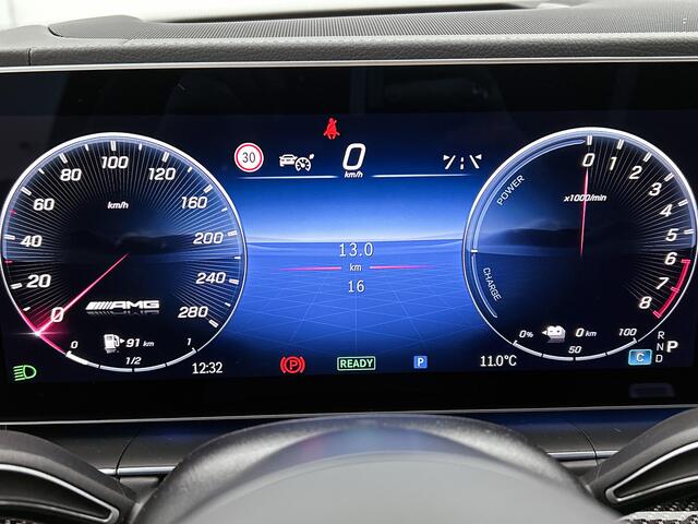 Mercedes-Benz GLE-KLASSE AMG 53 Hybrid 4MATIC+ Night Edition Premium Plus | Winterpakket | Remklauwen in rood | Sierelementen AMG carbon | Trekhaak | Verlichte treeplanken | MAGIC VISION CONTROL | 22 inch kruisspaaks AMG-velgen |