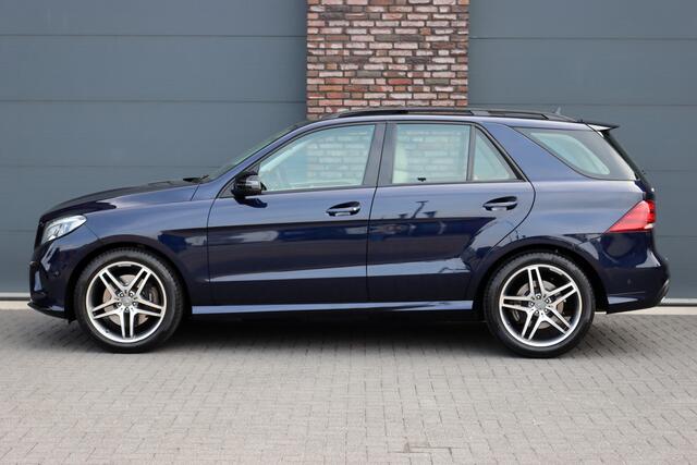 Mercedes-Benz GLE-KLASSE 400 4MATIC AMG Line | Luchtvering | Panoramadak | Trekhaak | Leder | Elek. Stoelen | Surround Camera | Sfeerverlichting | Stoelverwarming | Nightpakket |