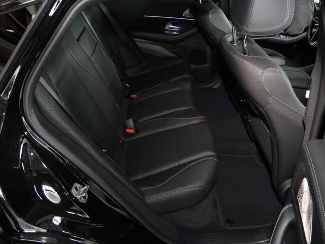 Mercedes-Benz GLE-KLASSE Coupé 400 e 4MATIC Sport Edition Premium Plus | Rijassistentiepakket | Panoramaschuifdak | Trehaak | Nightpakket | AIRMATIC | Burmester | Sluitbekrachtiging |