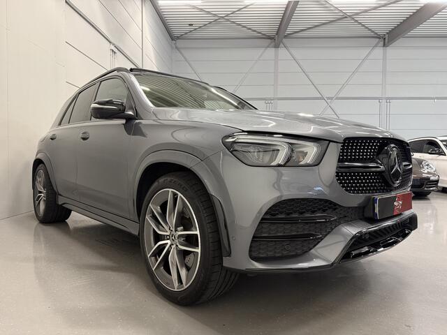 Mercedes-Benz GLE-KLASSE 350 e 4MATIC AMG PANO/22"/LUCHTVERING/BURMESTER/TREKHAAK/HEAD-UP/SOH 97%/360CAMERA/MASSAGE+VENTILATIE/ZWART LEER/SFEER/DRIVING ASS.PACKAGE PLUS/ALARM KLASSE 5/NET GROTE OH BEURT GEHAD/NIEUWPRIJS ¤ 125.608,-
