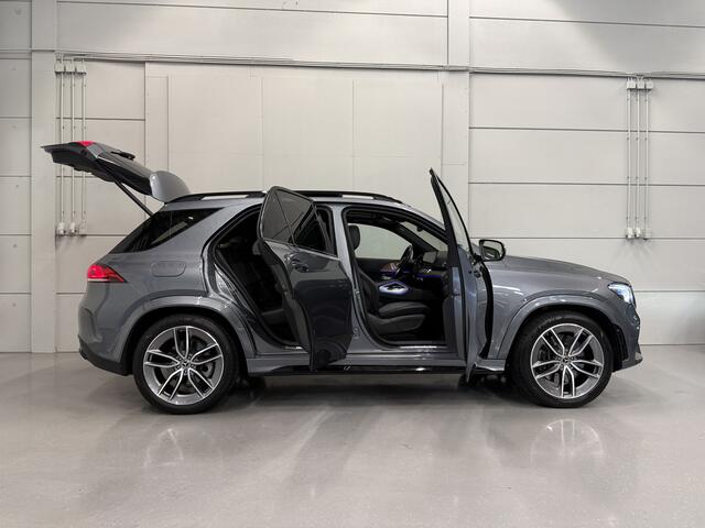 Mercedes-Benz GLE-KLASSE 350 e 4MATIC AMG PANO/22"/LUCHTVERING/BURMESTER/TREKHAAK/HEAD-UP/SOH 97%/360CAMERA/MASSAGE+VENTILATIE/ZWART LEER/SFEER/DRIVING ASS.PACKAGE PLUS/ALARM KLASSE 5/NET GROTE OH BEURT GEHAD/NIEUWPRIJS ¤ 125.608,-