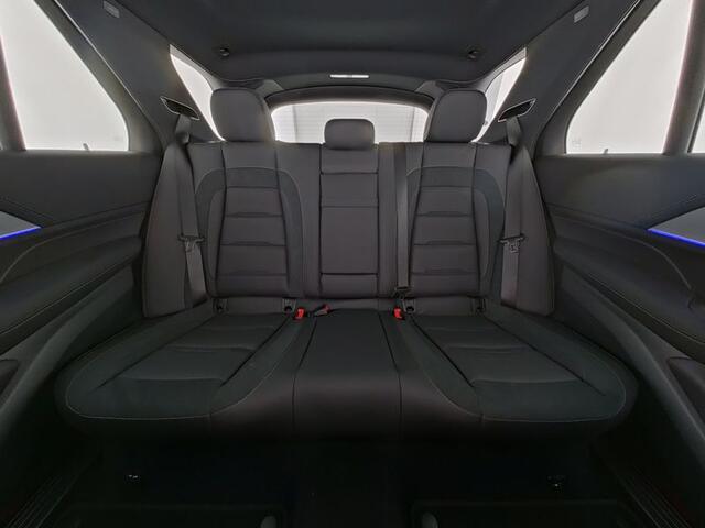 Mercedes-Benz GLE-KLASSE Mercedes-AMG 53 Hybrid 4MATIC+ Alarm Klasse 3 | 22 Inch AMG Velgen | Trekhaak | Night Pakket | Head-up-Display | Airmatic | Panorama Schuif-Kanteldak | Inclusief 24 maanden MB Certified garantie voor Europa.