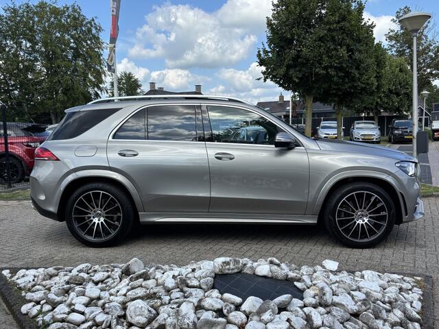 Mercedes-Benz GLE-KLASSE 350D 4MATIC Prestige Pus AMG Line Pano 21"