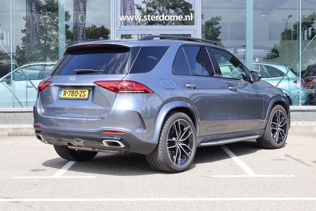 Mercedes-Benz GLE-KLASSE 580 4MATIC Premium Plus V8 I Luchtvering AIRMATIC I Panoramadak I 360 camera I Stoelverwarming- ventilatie I Memory pakket I Lederen bekleding I I Carbon sierdelen I 22' velgen I Keyless Go l DISTRONIC l