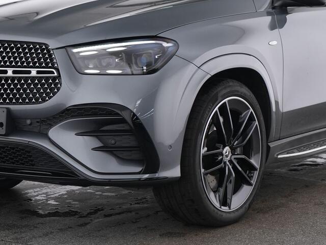 Mercedes-Benz GLE-KLASSE 400 e 4MATIC AMG Plug- In Hybride | Panoramadak | Airmatic | Trekhaak | Head-up-Display | Burmester® | 360° Camera | Stuur en Stoelverwarming | Inclusief 24 maanden Mercedes-Benz Certified garantie voor Europa.