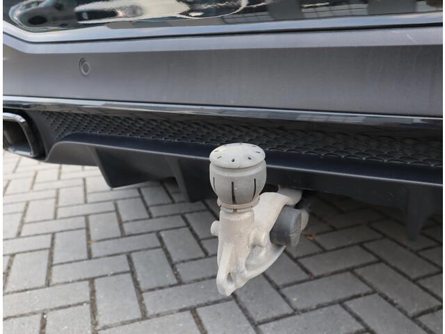 Mercedes-Benz GLE-KLASSE 350 e 4MATIC Premium Plus Amg Line | Burmester | Pano | Luchtvering | Trekhaak