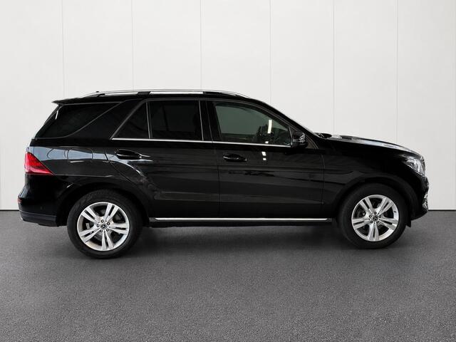 Mercedes-Benz GLE-KLASSE 350 d 4MATIC Trekhaak Panoramadak Camera Luchtvering Electrische Stoelen Cruise Control Dodehoek Navigatie Leder Stoelverwarming