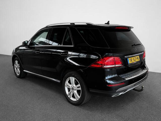 Mercedes-Benz GLE-KLASSE 350 d 4MATIC Trekhaak Panoramadak Camera Luchtvering Electrische Stoelen Cruise Control Dodehoek Navigatie Leder Stoelverwarming
