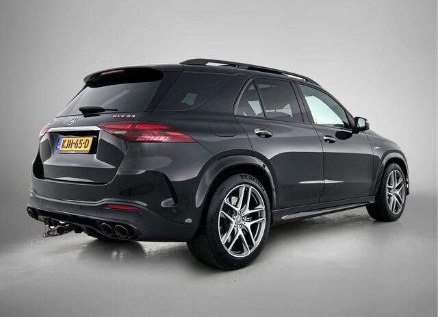 Mercedes-Benz GLE-KLASSE AMG 53 Hybrid 4MATIC+ Alarm | Trekhaak | AMG | Night Pakket | AC en DC Laden | Panorama Schuif-Kanteldak | Airmatic. Inclusief 24 maanden MB Certified garantie voor Europa.