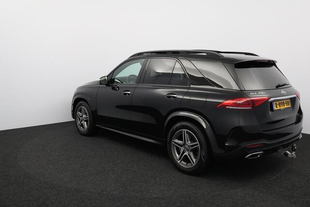 Mercedes-Benz GLE-KLASSE 350 e 4MATIC Premium Plus AMG/ Night Pakket/ Elek. Trekhaak/ 20'' LMV/ Keyless/ Wide-Screen/ Panorama-Dak/ Adaptive Cruise/ Zwarte-Hemel/ 360° Camera/ Luchtvering/ Stoelverw./ Burmester.