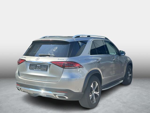 Mercedes-Benz GLE-KLASSE 350 e 4MATIC | Elektrische Stoelen | 360 Camera | Treeplanken