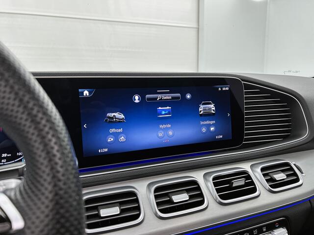 Mercedes-Benz GLE-KLASSE 400 e 4MATIC AMG Line Premium | Trekhaak | Night Pakket | Panoramadak | Alarm Klasse 3 | AC en DC Laden | Magic Vision Control. IncIusief 24 maanden MB Certified garantie voor Europa. garage-sale