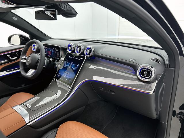 Mercedes-Benz Glc Coupé 300e 4MATIC Sport Edition | Premium pakket | Winterpakket | Nightpakket | Trekhaak | AMG Spoiler | 360°-camera | DIGITAL LIGHT | Panoramaschuifdak | Augmented Reality navigatie | Memorypakket |