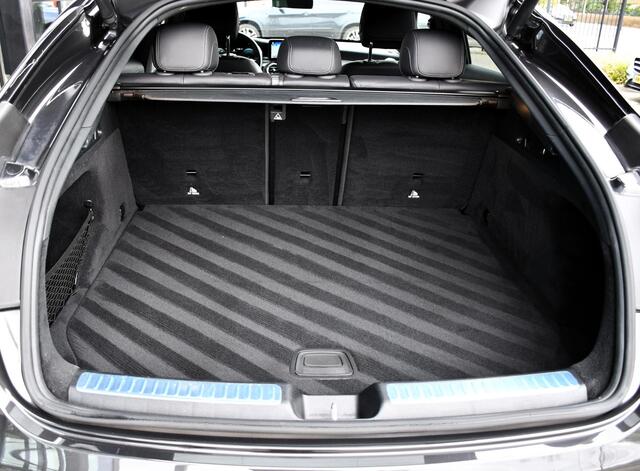 Mercedes-Benz Glc Coupé 300e 4MATIC Premium Plus AMG, AIRMATIC, HUD