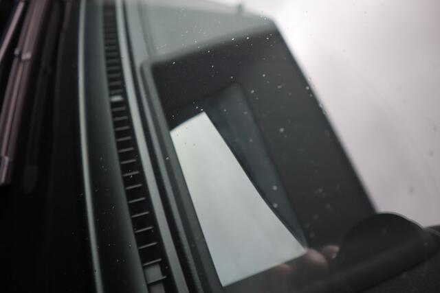 Mercedes-Benz Glc Coupé 350e 4MATIC Premium Plus 327 PK. AMG Pakket Luchtvering Vol Leder Burmester Audio Head-up. Etc. Etc.