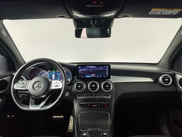 Mercedes-Benz Glc Coupé 300e 4MATIC Business Solution AMG | Achteruitrijcamera | Navigatie | Stoelverwarming | Elektrische Achterklep |