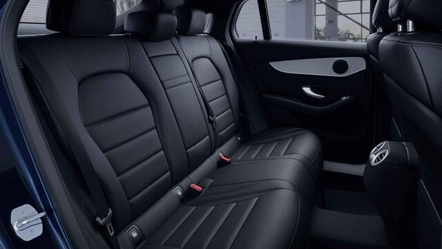 Mercedes-Benz Glc Coupé 300e 4MATIC Business Solution Luxury | Night | Trekhaak | Stoelverwarming | Parkeercamera |